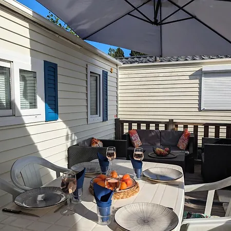 Mobilhome Avec Piscine- A 10 Minutes مكان تخييم سانت أي جولف